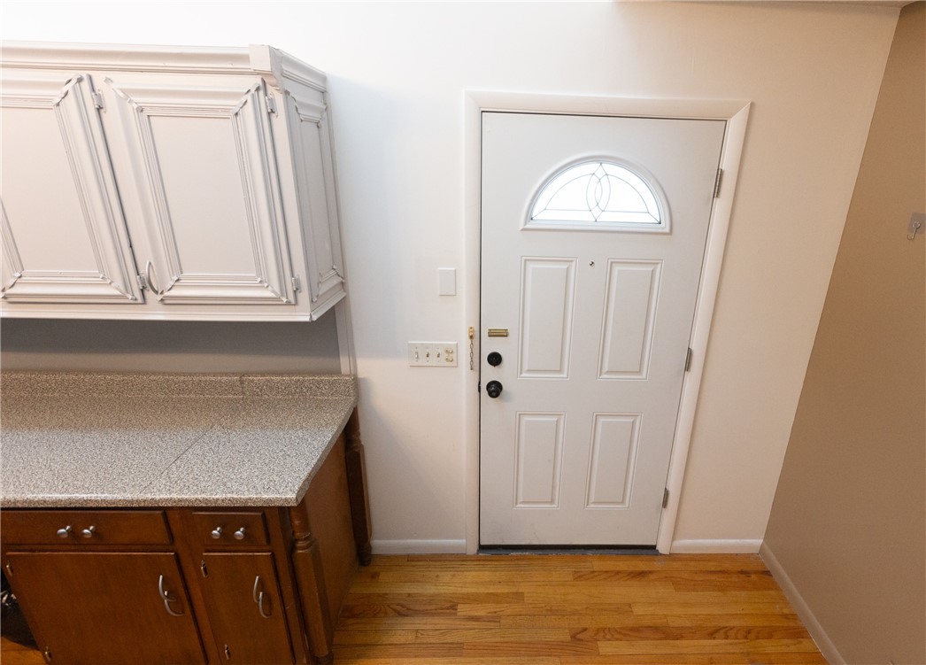 77 Reynolds Street Rochester, NY 14608 - Photo 2 of 50