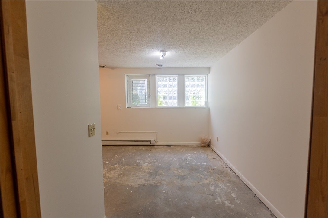 77 Reynolds Street Rochester, NY 14608 - Photo 25 of 50