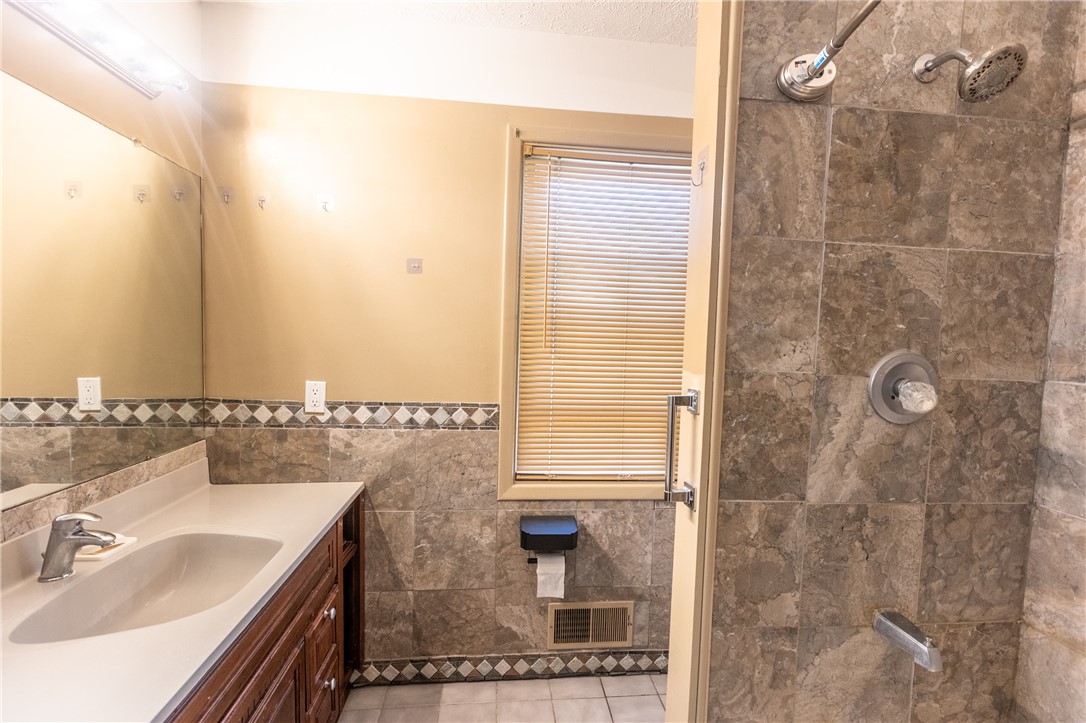 77 Reynolds Street Rochester, NY 14608 - Photo 32 of 50