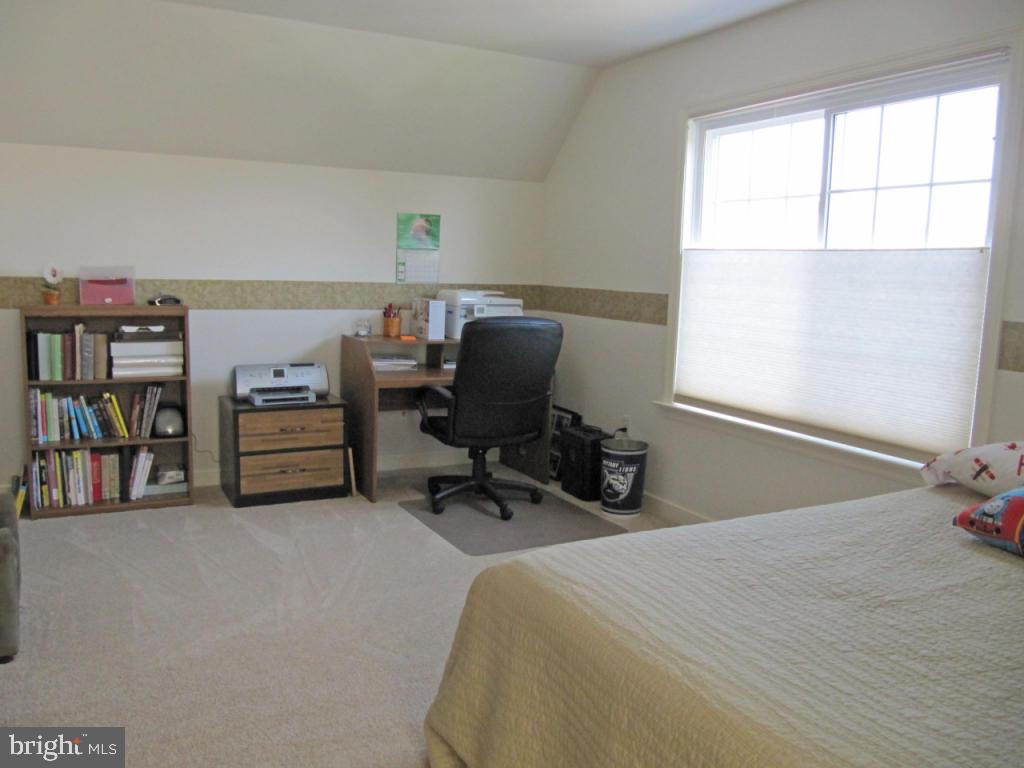 335 Rumford Road Lititz, PA 17543 - Photo 17 of 26 Gallery Image 17