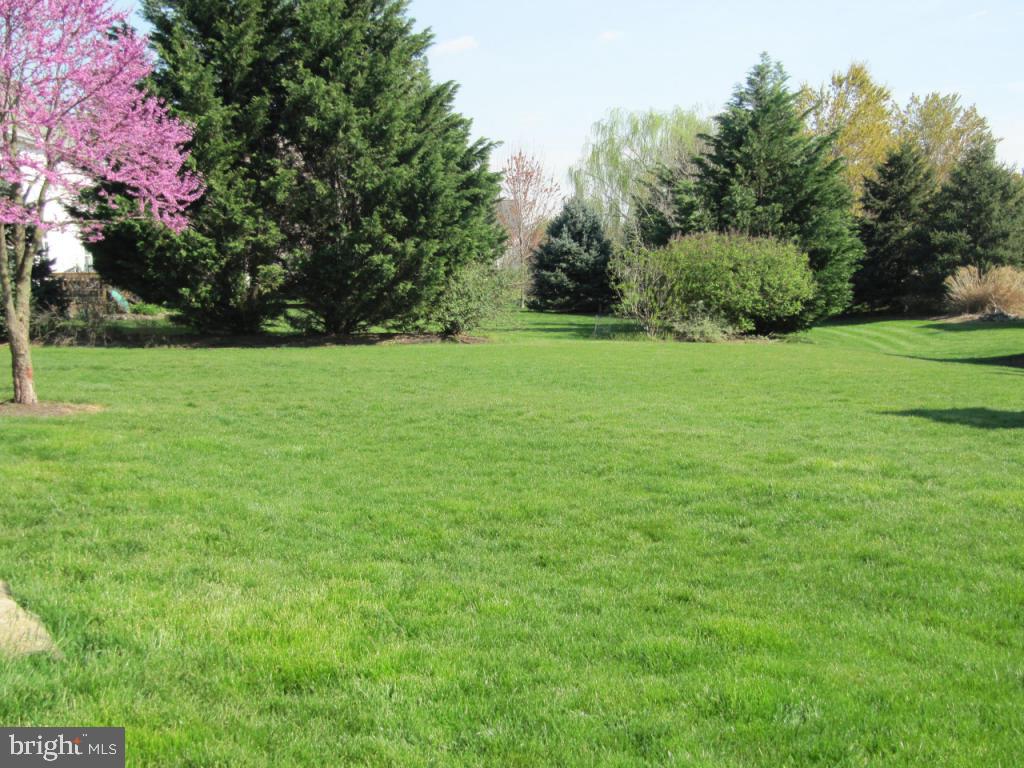 335 Rumford Road Lititz, PA 17543 - Photo 25 of 26 Gallery Image 25