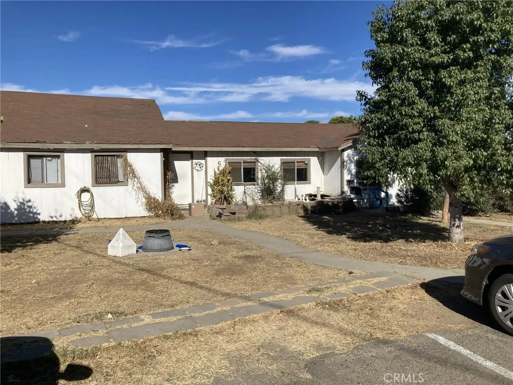 4439 Wade Avenue Perris, CA 92571 - Photo 6 of 11 a view of a house with a patio