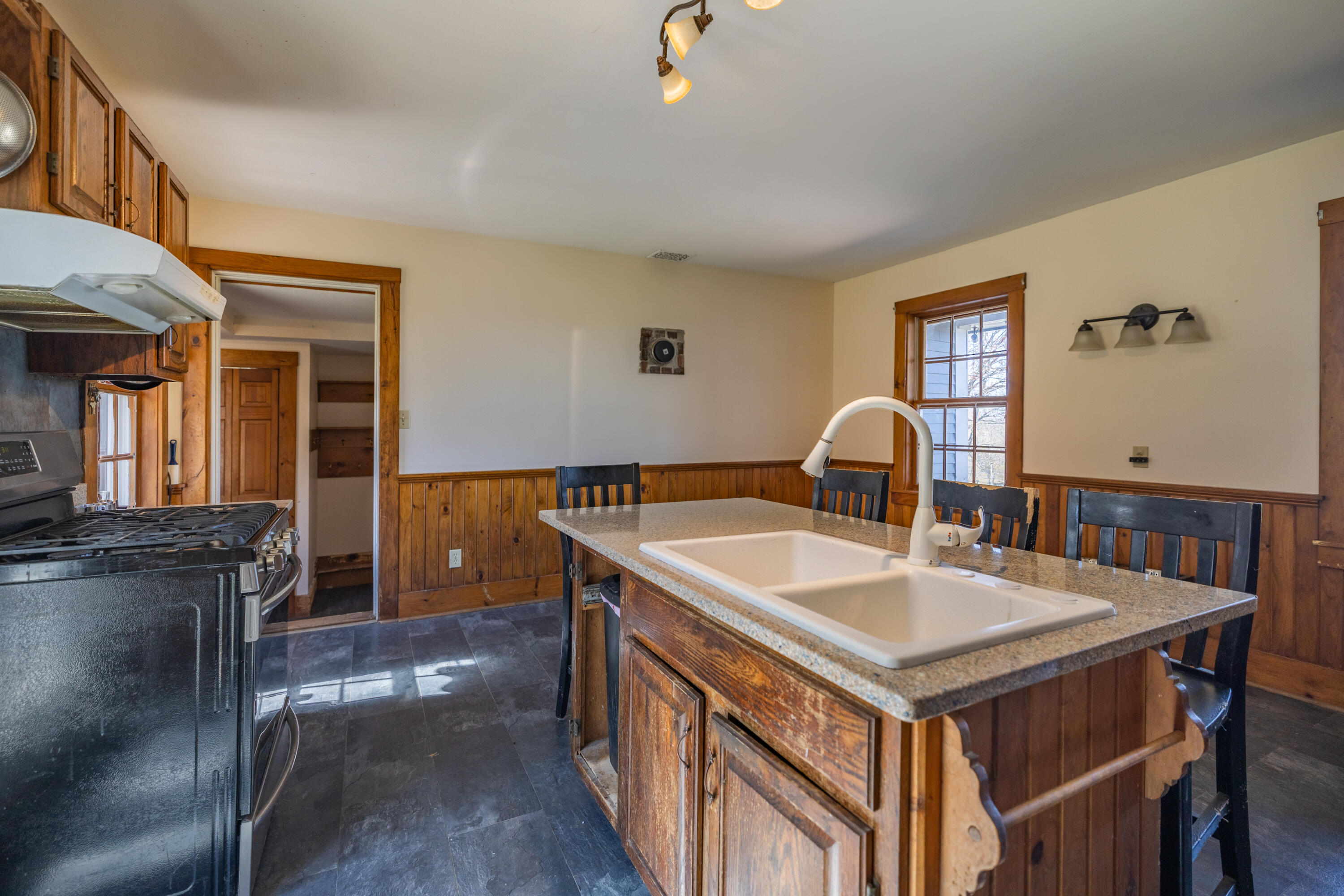 288 Allen Hill Road Oxford, ME 04270 - Photo 15 of 63 6I3A4888-HDR