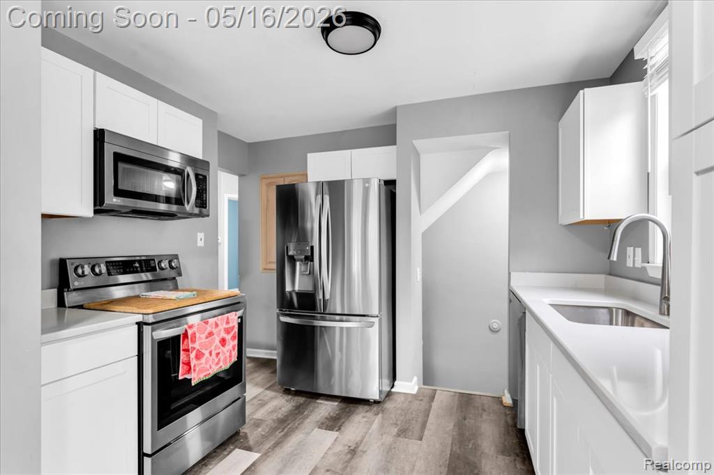 1174 Columbia Road Berkley, MI 48072 - Photo 13 of 41