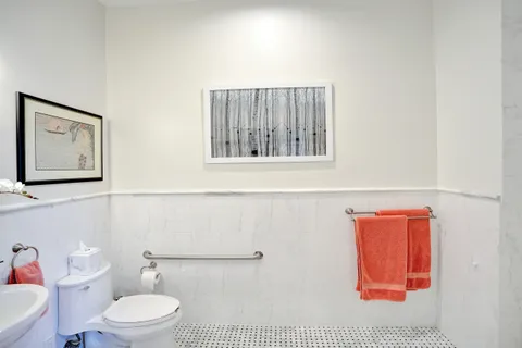 $2,595,000 | 2403 Northwest 49th Lane, Boca Raton, FL 33431