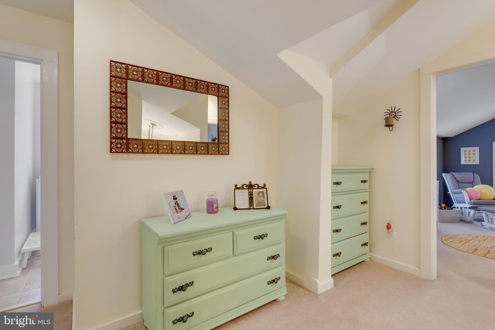 537 Fern Road Riva, MD 21140 - Photo 35 of 59 Upper-Level Hallway
