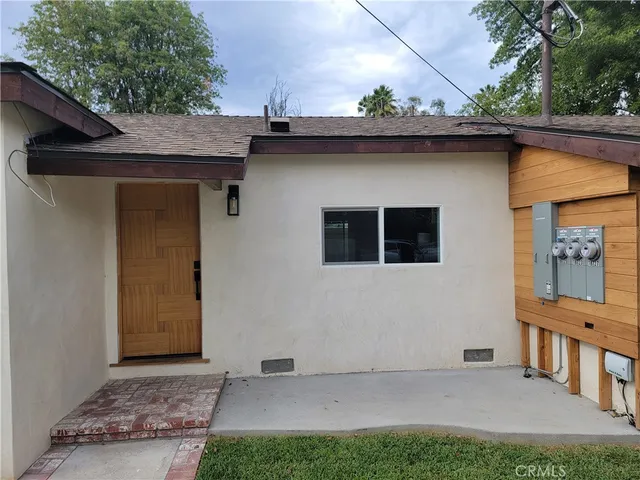 $3,300 | 18725 Bassett Street, Reseda, CA 91335