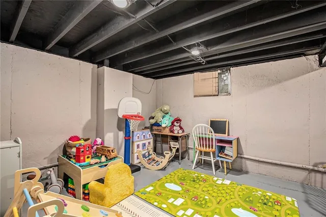 $234,000 | 8156 Northeast San Rafael Drive, Kansas City, MO 64119