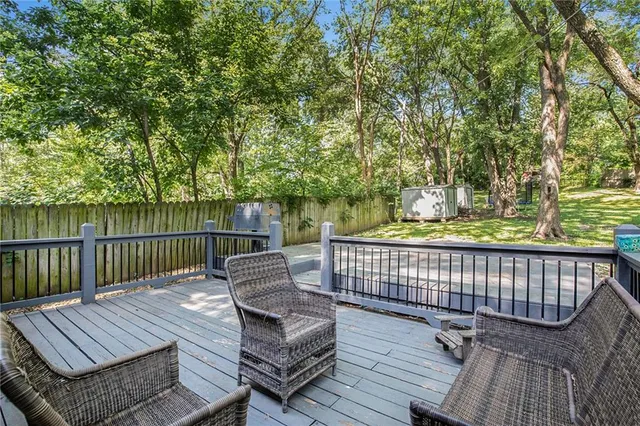 $234,000 | 8156 Northeast San Rafael Drive, Kansas City, MO 64119