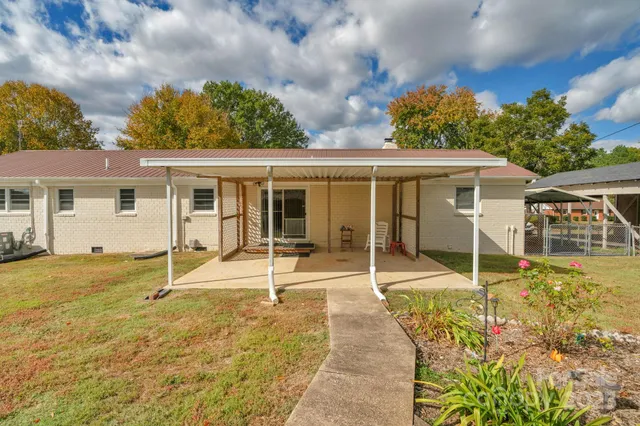 $379,000 | 1202 Flowe Drive, Matthews, NC 28104