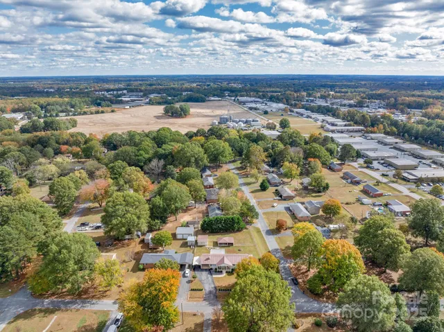 $379,000 | 1202 Flowe Drive, Matthews, NC 28104