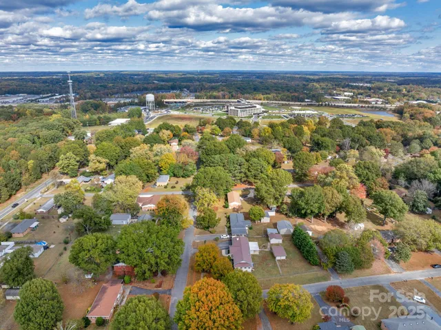 $379,000 | 1202 Flowe Drive, Matthews, NC 28104