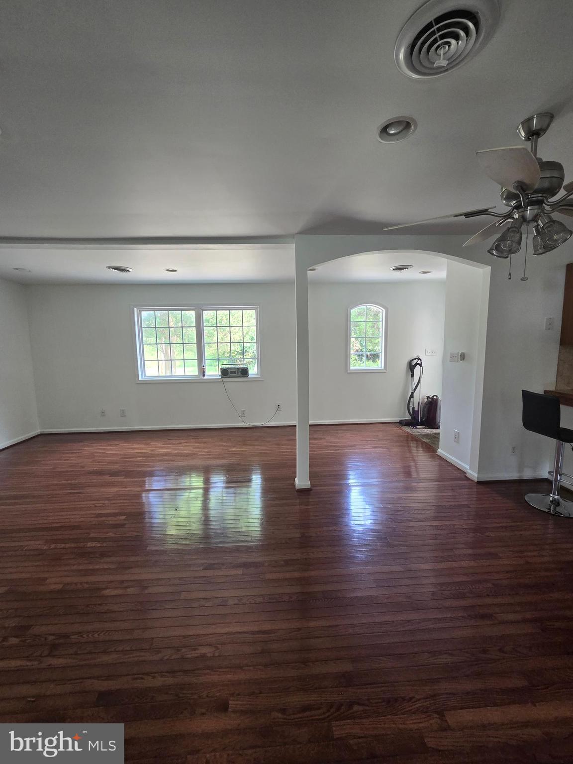 36797 Ricardo Drive Bushwood, MD 20618 - Photo 11 of 22 dinning /living combo