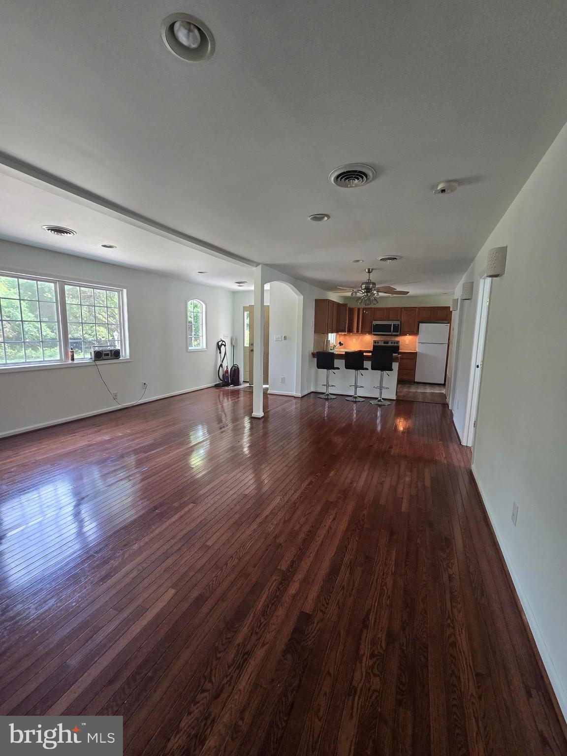 36797 Ricardo Drive Bushwood, MD 20618 - Photo 12 of 22 living room