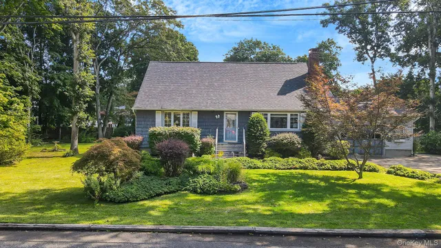 $665,000 | 123 Parkside Avenue, Miller Place, NY 11764