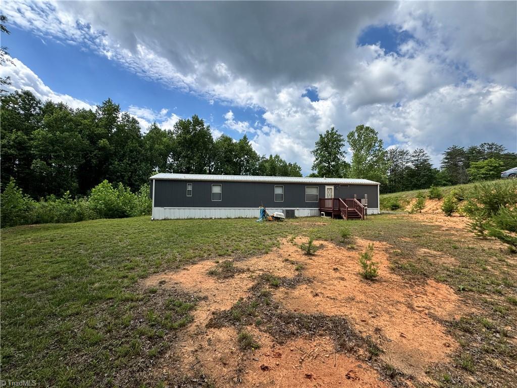 429 Wayne Marshall Road Elkin, NC 28621 - Photo 5 of 19
