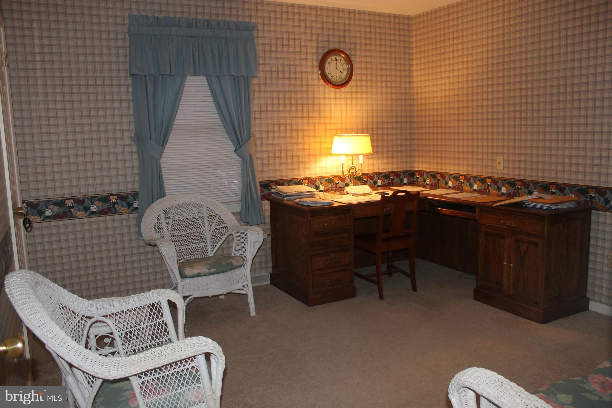 1554 Singer Road Wyomissing, PA 19610 - Photo 14 of 21 3rd bedroom