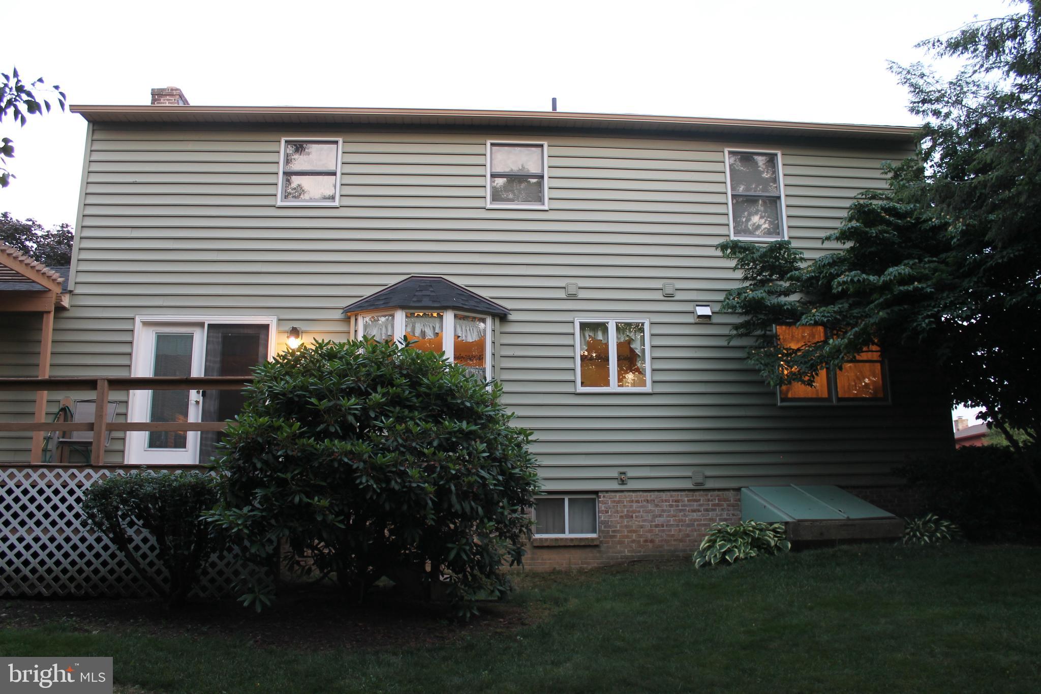 1554 Singer Road Wyomissing, PA 19610 - Photo 16 of 21 Back of house