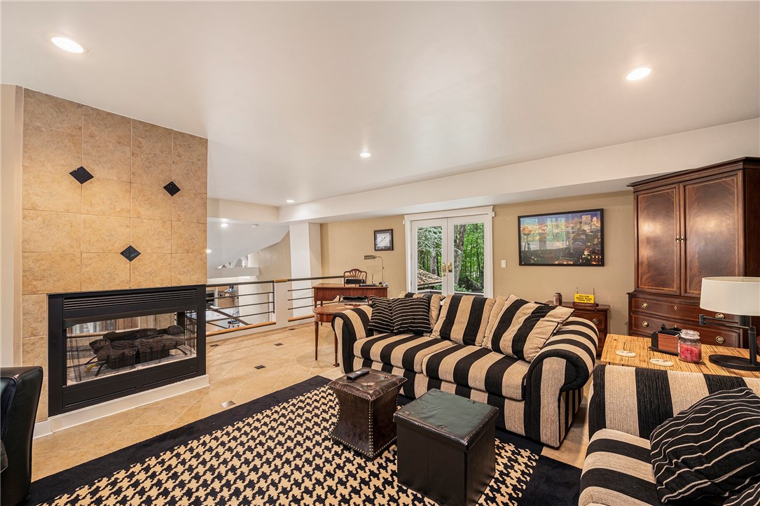 116 Jenckes Hill Road Lincoln, RI 02865 - Photo 15 of 48 Den on the second level