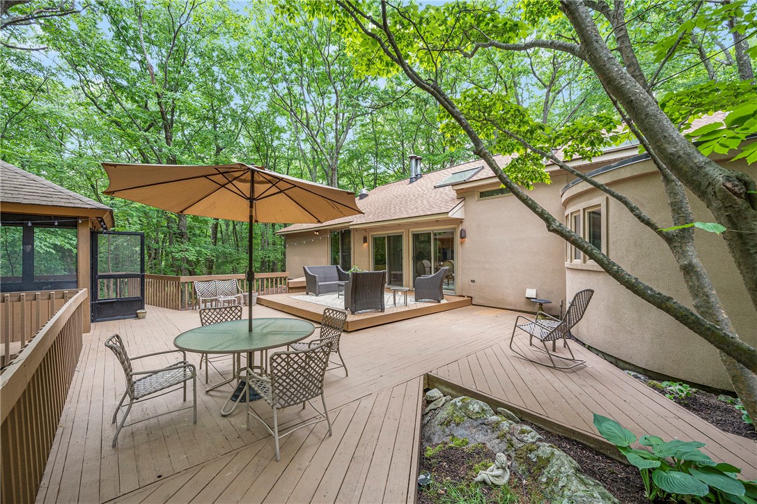 116 Jenckes Hill Road Lincoln, RI 02865 - Photo 4 of 48 Gallery Image 4