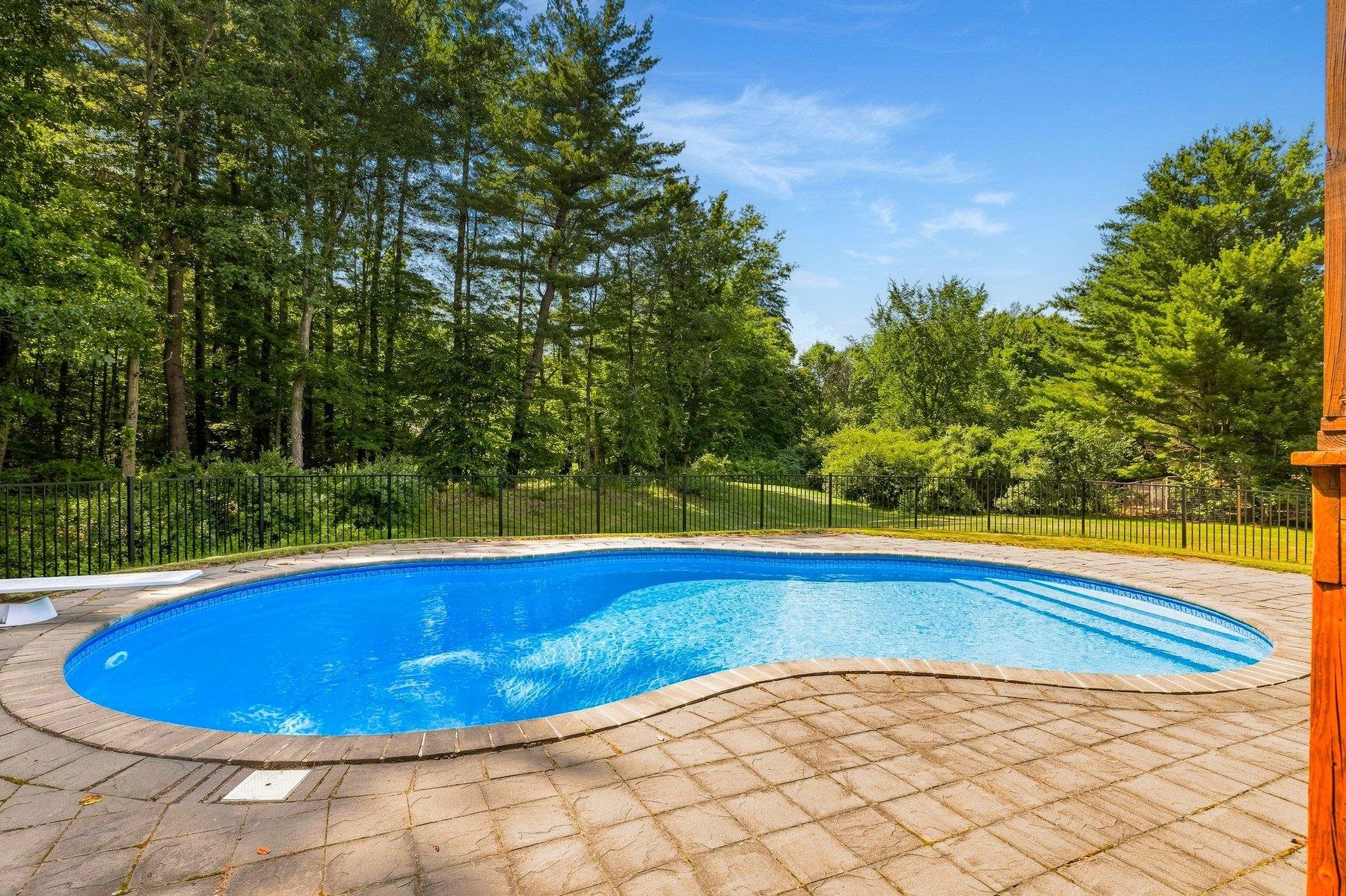 23 Birnum Woods Road Stratham, NH 03885 - Photo 38 of 45