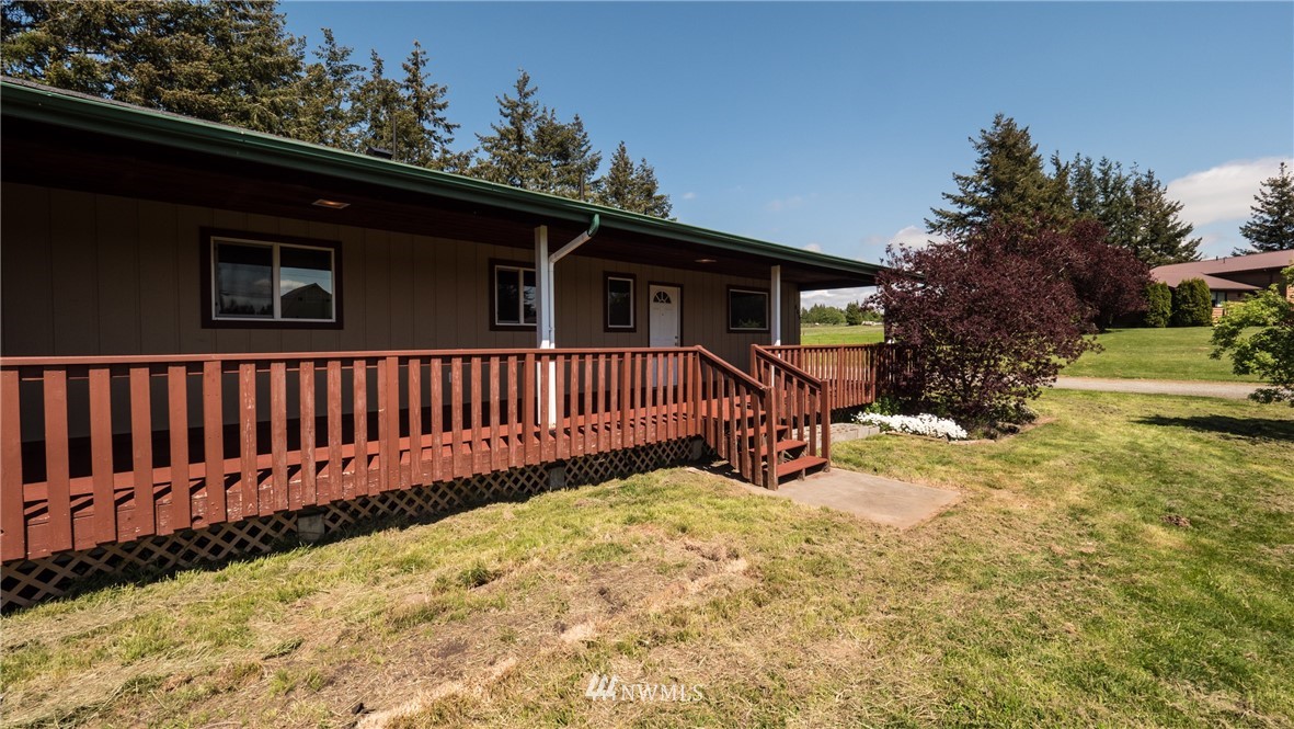 440 East Smith Road Bellingham, WA 98226 - Photo 1 of 25