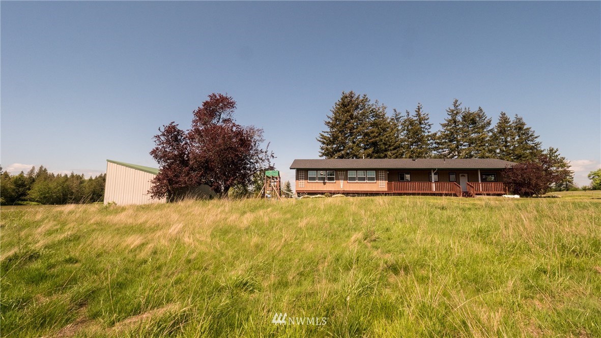 440 East Smith Road Bellingham, WA 98226 - Photo 2 of 25