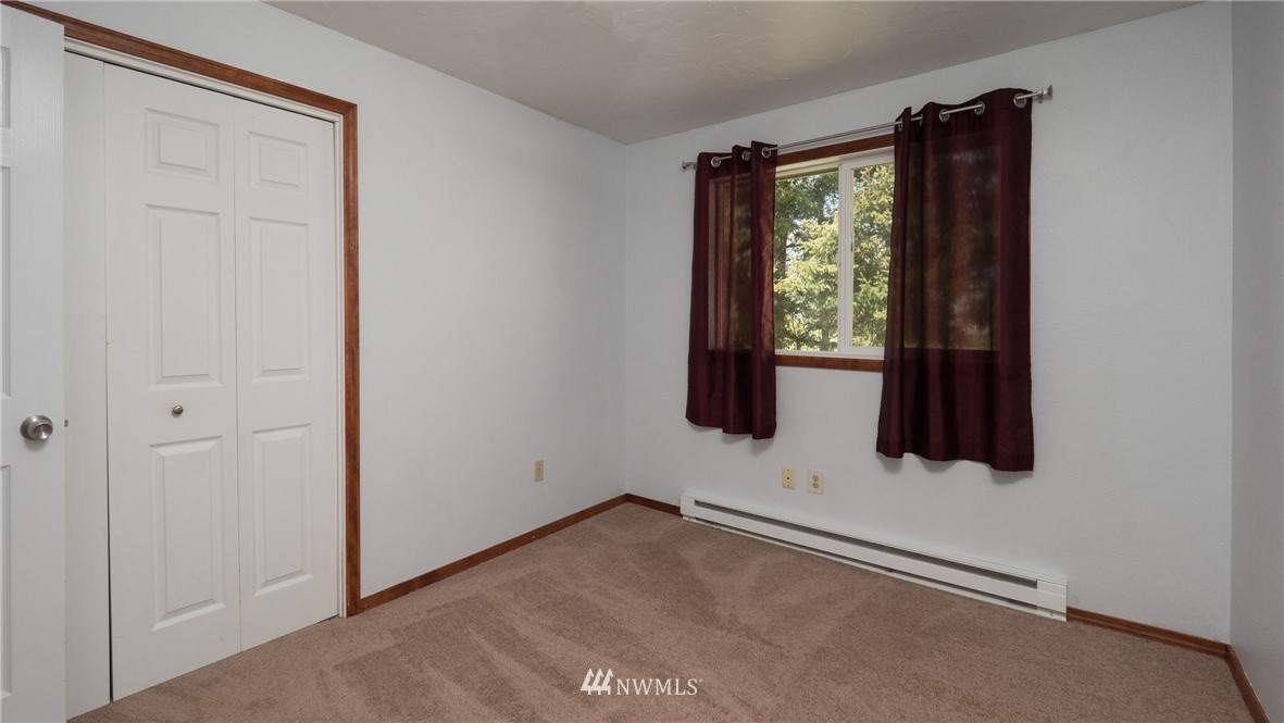 440 East Smith Road Bellingham, WA 98226 - Photo 13 of 25