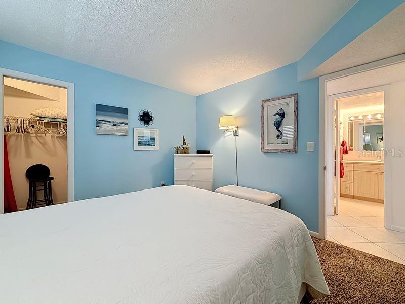 4550 Cove Circle, Unit 302 St. Petersburg, FL 33708 - Photo 31 of 55