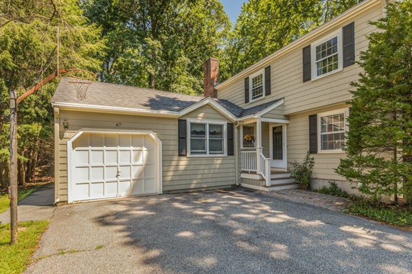 67 Maple Ridge Road Reading, MA 01867 - Photo 3 of 29 Gallery Image 3