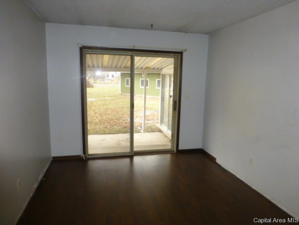 1 Longview Drive Springfield, IL 62712 - Photo 4 of 13