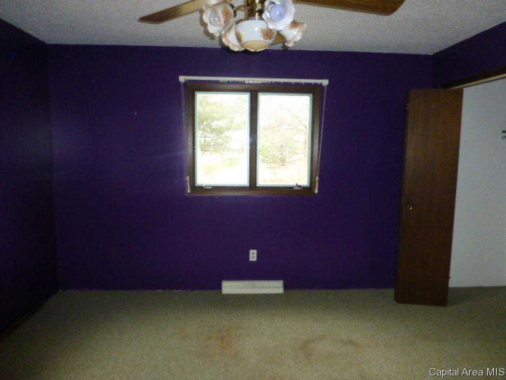 1 Longview Drive Springfield, IL 62712 - Photo 8 of 13