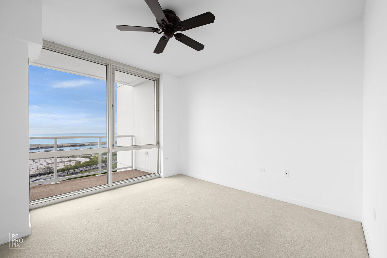 1629 South Prairie Avenue, Unit 1904 Chicago, IL 60616 - Photo 16 of 26