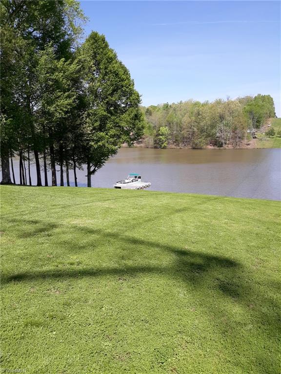 324 Holly Berry Lane Roxboro, NC 27574 - Photo 25 of 34