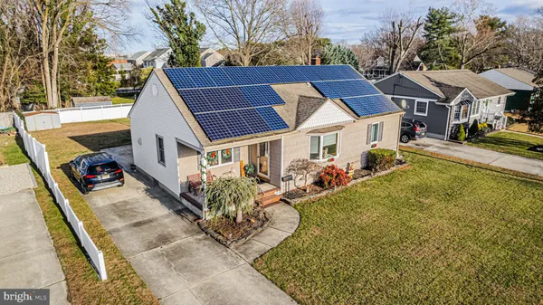 $2,300 | 211 Marlyn Avenue, Hammonton, NJ 08037