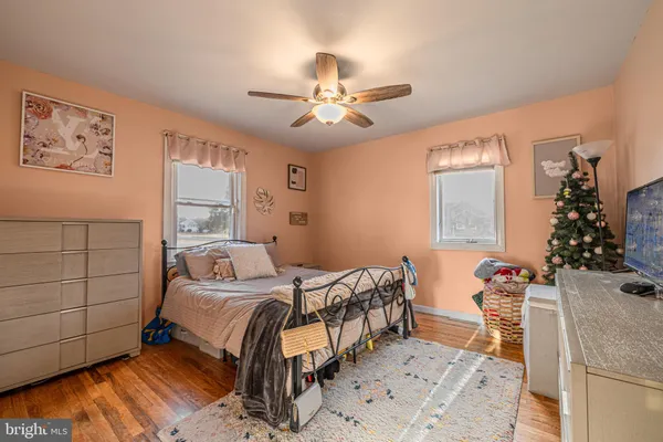 $2,300 | 211 Marlyn Avenue, Hammonton, NJ 08037