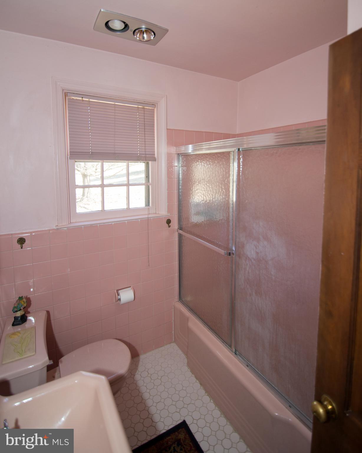 833 Crestview Drive Springfield, PA 19064 - Photo 19 of 26 Gallery Image 19