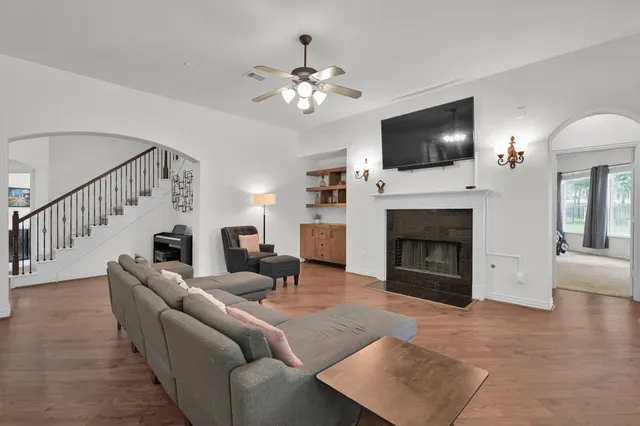 $3,800 | 4770 Jackson Square Drive, Conroe, TX 77304