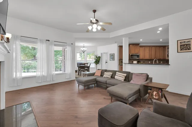 $3,800 | 4770 Jackson Square Drive, Conroe, TX 77304