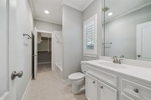 $515,000 | 2910 Brompton Square Drive, Houston, TX 77025