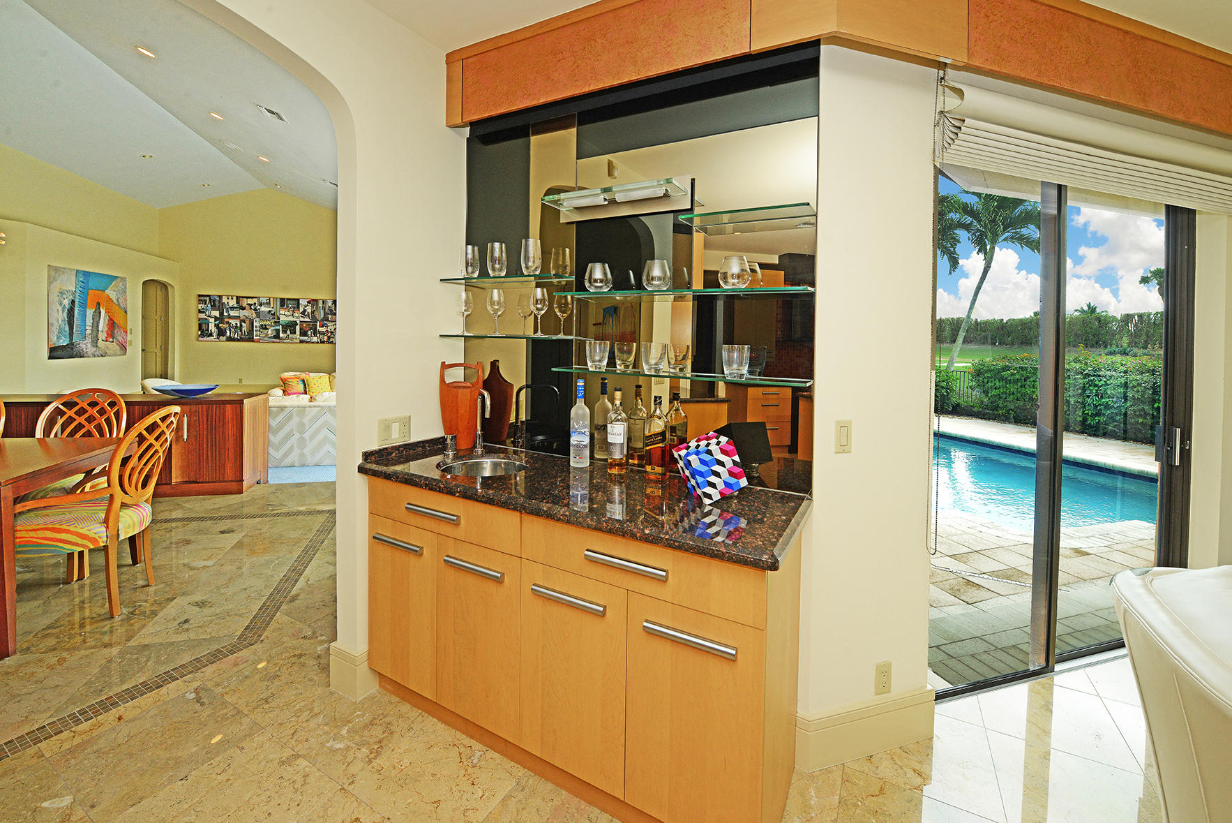 7332 Mandarin Drive Boca Raton, FL 33433 - Photo 21 of 44 Bar