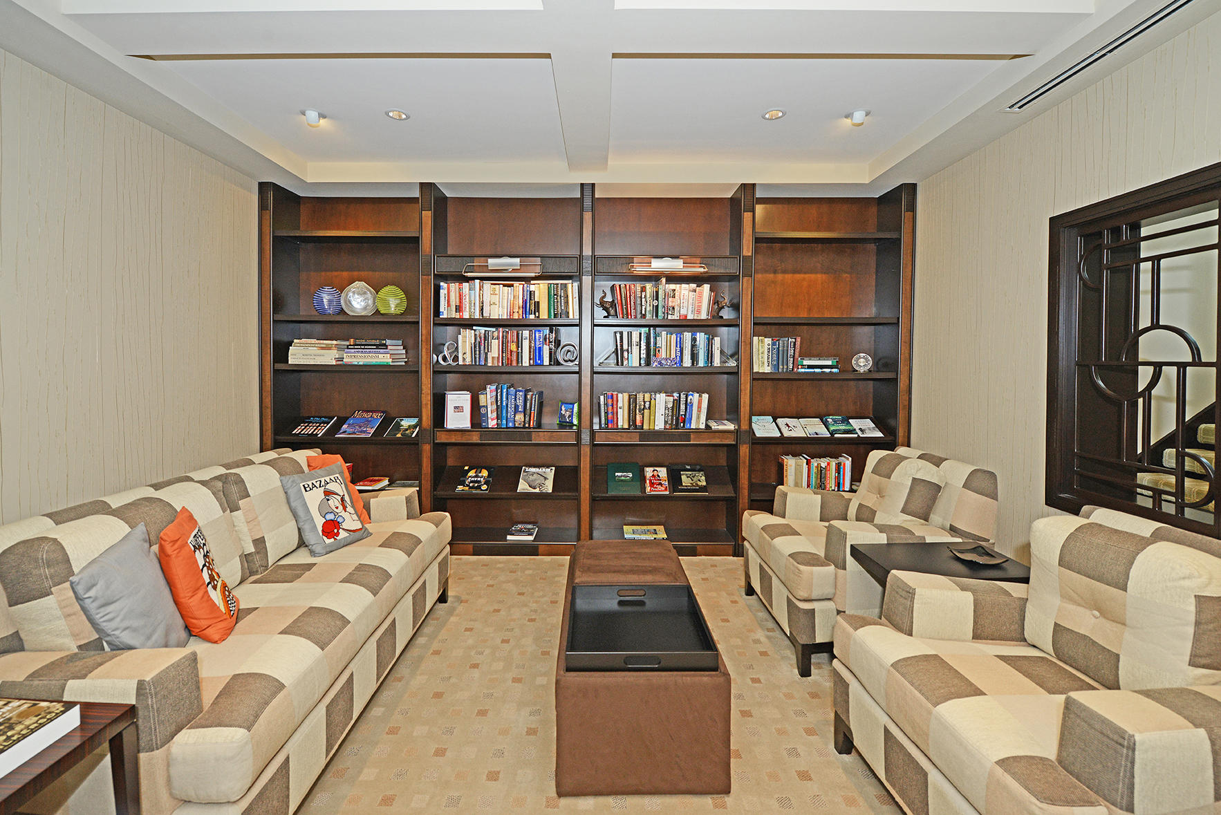 7332 Mandarin Drive Boca Raton, FL 33433 - Photo 10 of 44 Library