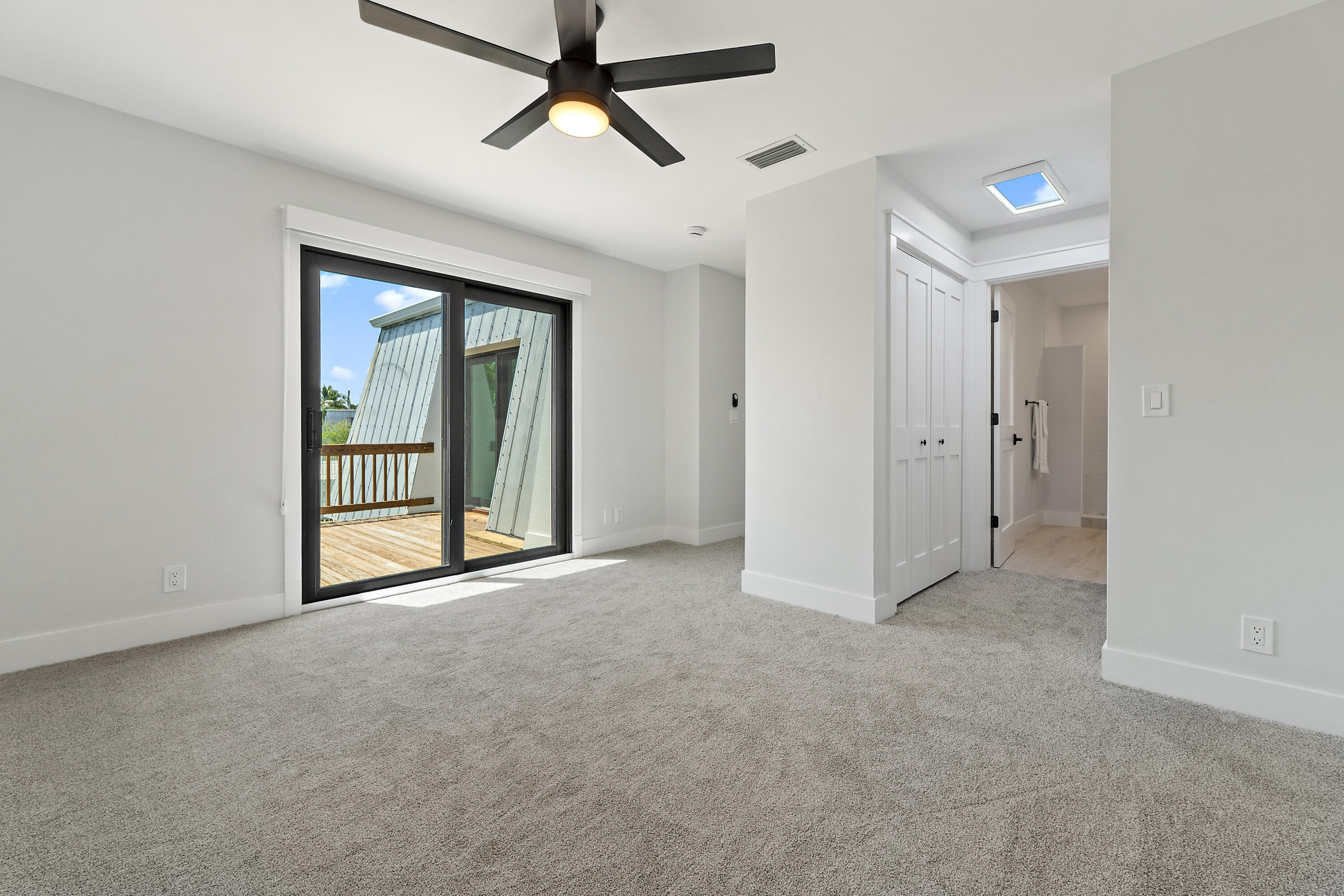 141 East Riverside Drive, Unit 6A Jupiter, FL 33469 - Photo 20 of 41 061-141ERiversideDr-A6-Jupiter-FULL