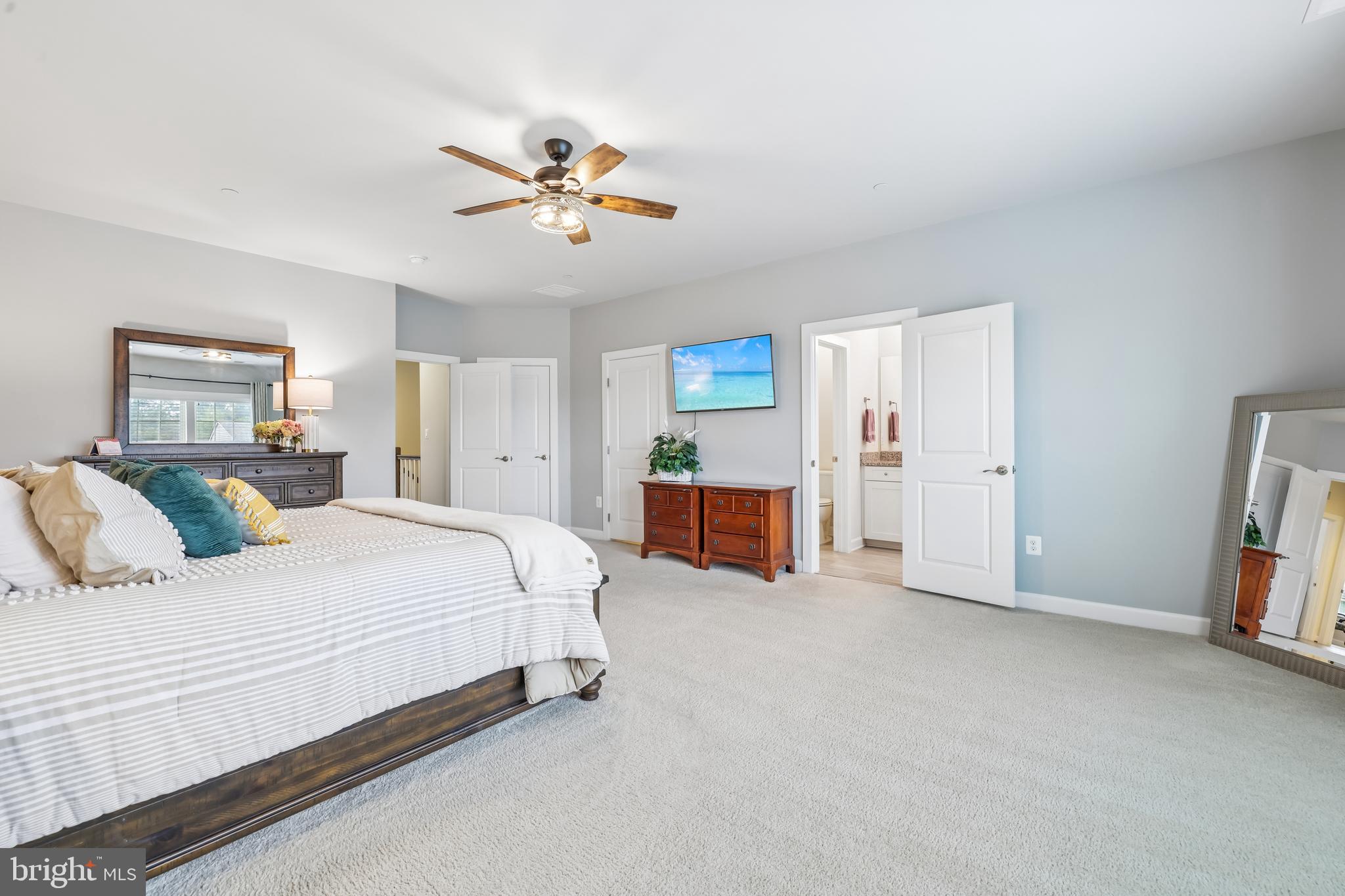 7825 Otterbein Way Hanover, MD 21076 - Photo 25 of 69 Primary Bedroom