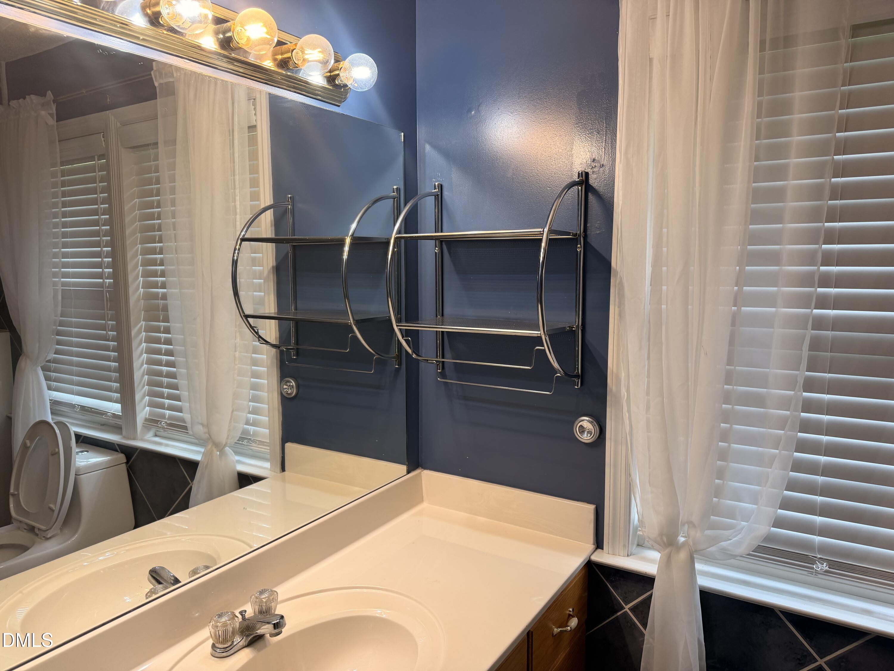 707 Blue Jean Road Whiteville, NC 28472 - Photo 5 of 22