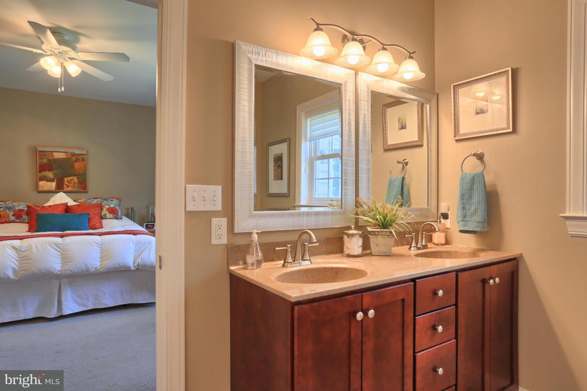 129 Winterberry Court Lititz, PA 17543 - Photo 16 of 29