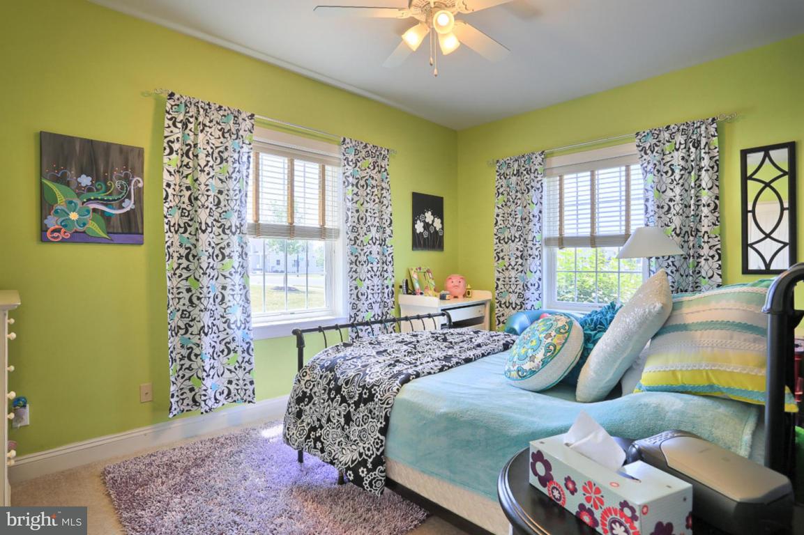 129 Winterberry Court Lititz, PA 17543 - Photo 18 of 29