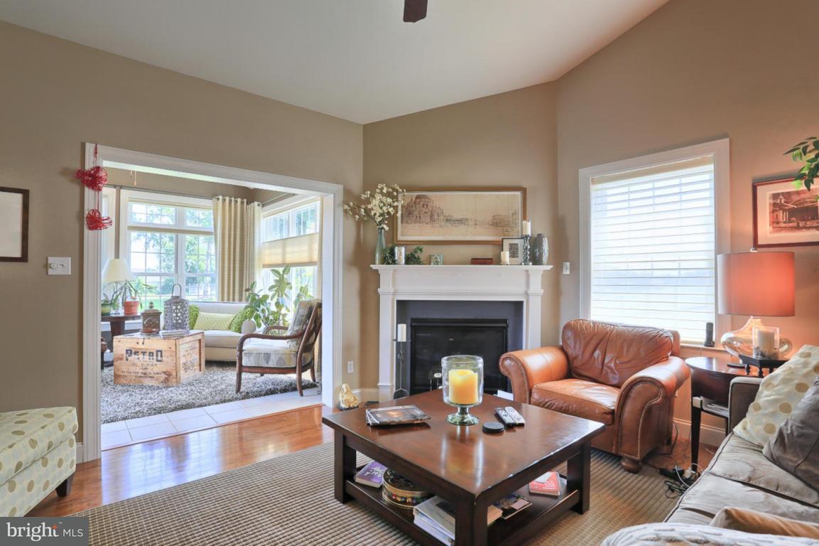 129 Winterberry Court Lititz, PA 17543 - Photo 3 of 29