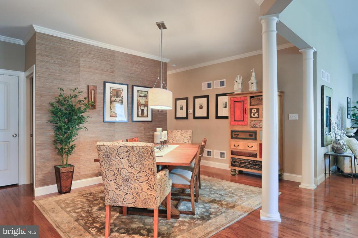 129 Winterberry Court Lititz, PA 17543 - Photo 5 of 29