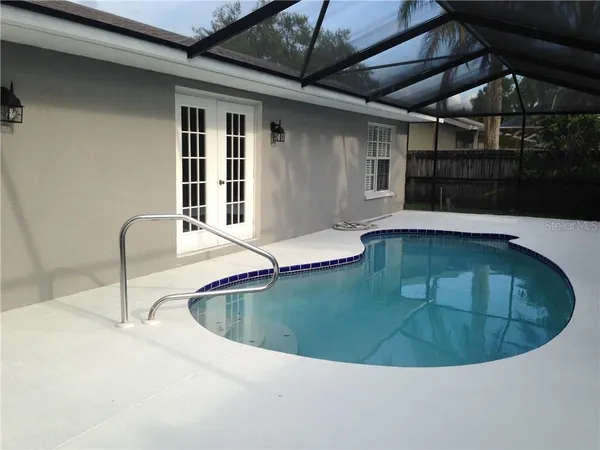 $2,550 | 1927 Cheney Court, Lutz, FL 33549